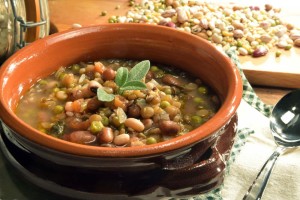 ricetta-zuppa-verdure-legumi-cereali